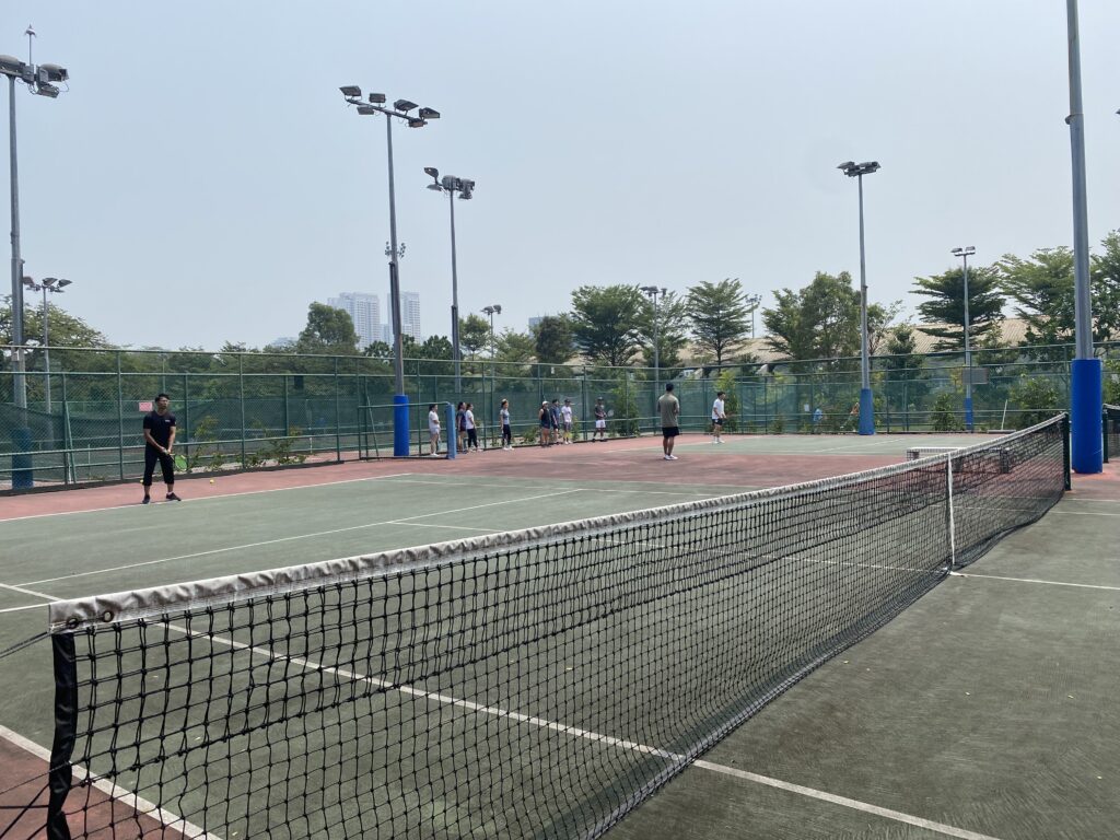 SITizens giving their all during the tennis playoffs